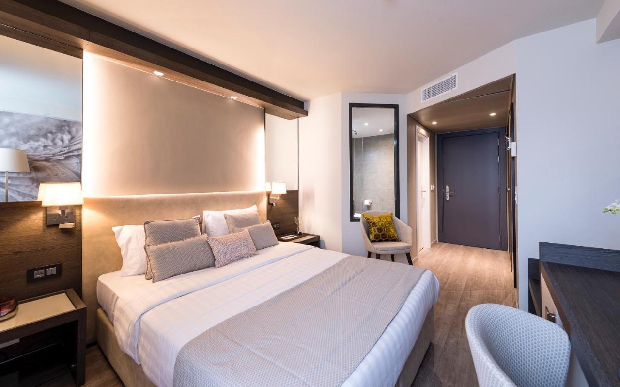 Ambassador Boutique Hotel Nyon Exterior photo